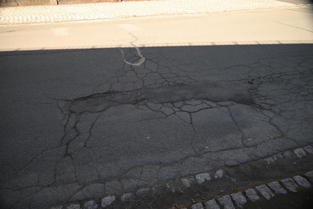 Foto 1 – Straße oder Offroad-Strecke? Entscheiden Sie selbst!